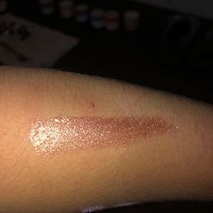 liquid eyeshadow